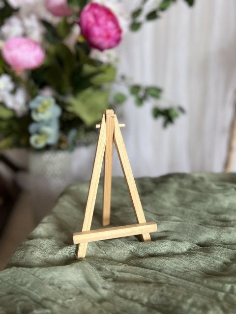 Dřevěný stojánek