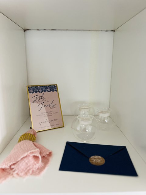 Akrylový rámeček na cedule