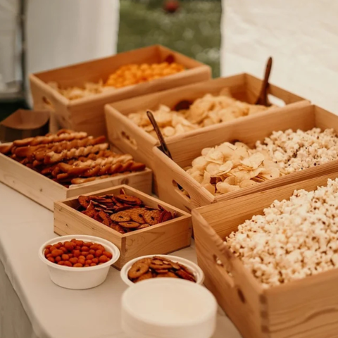 Dřevěný tác (sada 3 kusů)