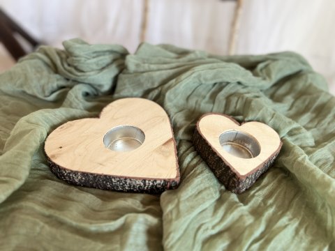 Dřevěná srdce s kůrou na čajovou svíčku (sada 2 kusů)