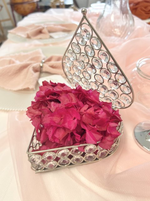 Skleněná krabička na prstýnky ve tvaru srdce s kamínky