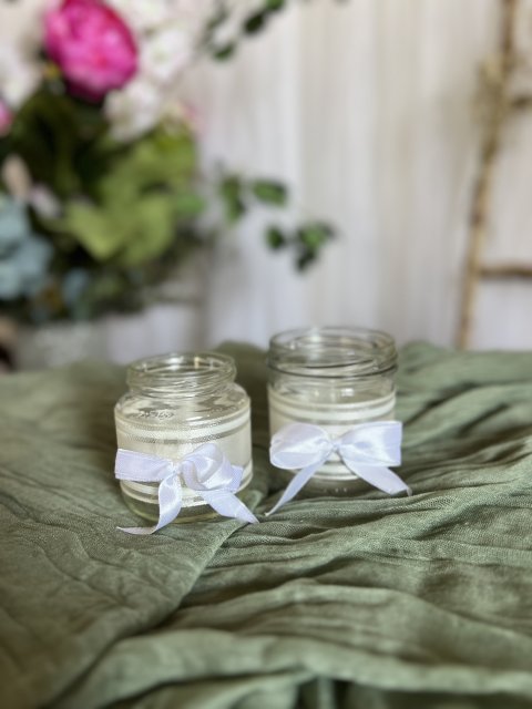 Sklenice s mašlí na čajovou svíčku