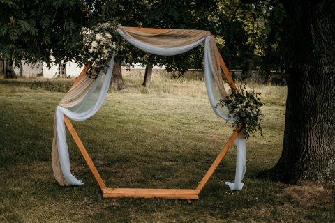 Slavobrána střední