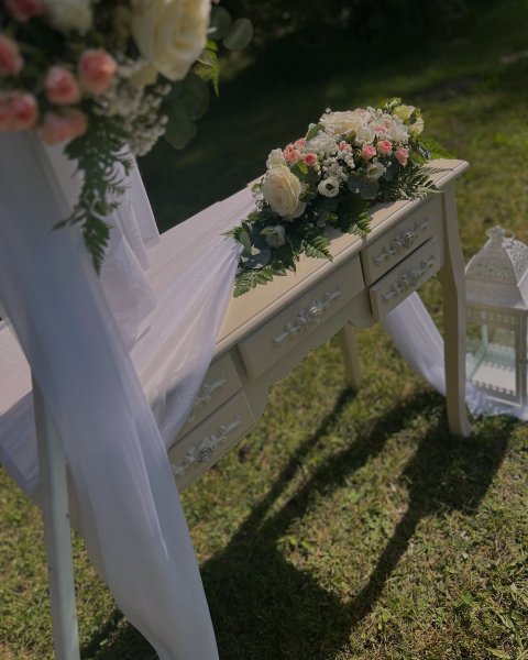 Květiny do zápichů