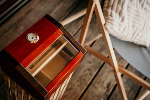 Krabička na doutníky s humidorem velká