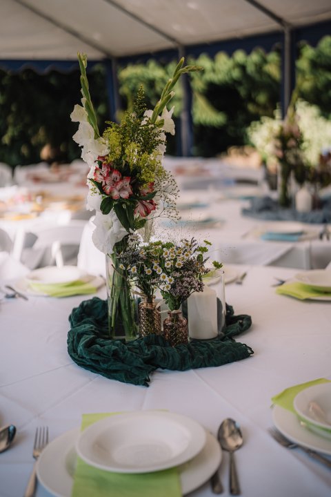 Smaragdový mušelín běhoun 180 cm