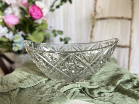 Broušená mísa oválná