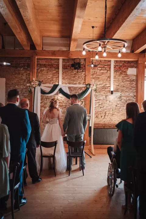 Dřevěná slavobrána natural