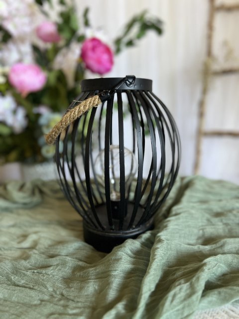 Lucerna černá na baterie