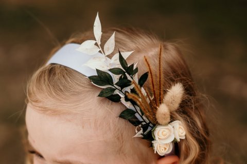 Věneček nebo čelenka do vlasů