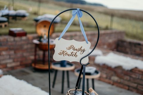 Růzdné cedulky s nápisy